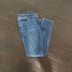 St. John’s Bay women’s skinny jeans in size 10